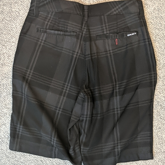 Men's Rusty size 32 black plaid shorts - Picture 3 of 3